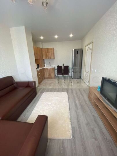 1-к. квартира, 40 м², 9/9 эт.