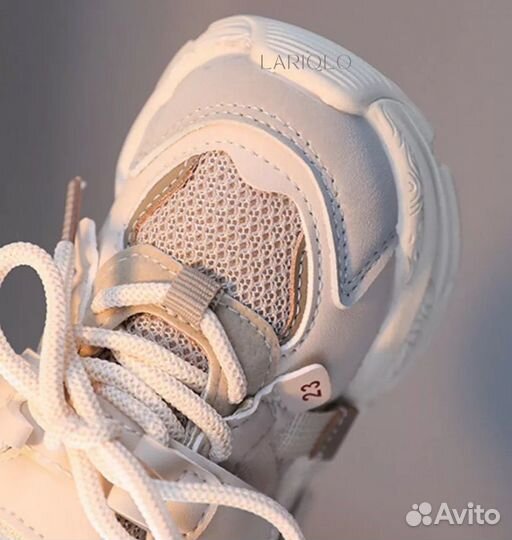 Кроссовки детские