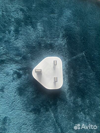 Адаптер зарядки типа G (британская)