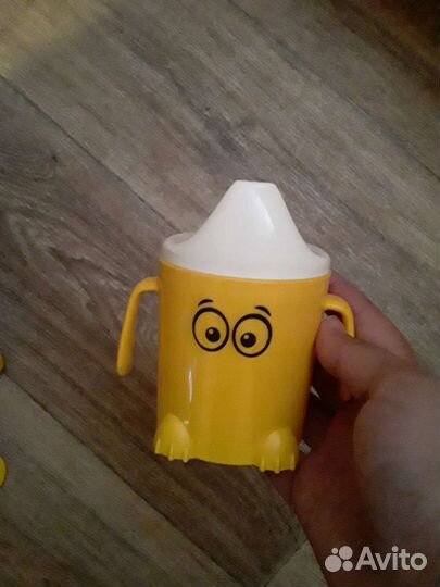 Поильник новый dino