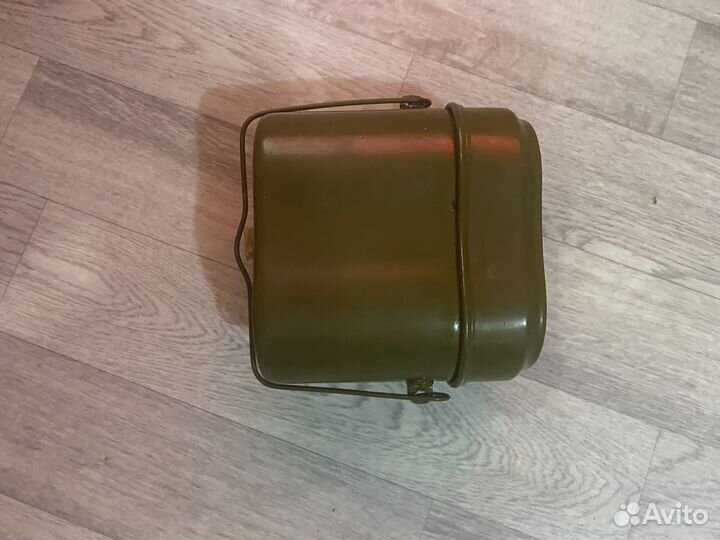 Котелок армейский