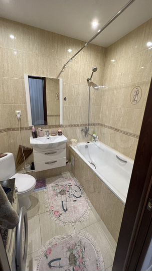 2-к. квартира, 80,2 м², 1/5 эт.