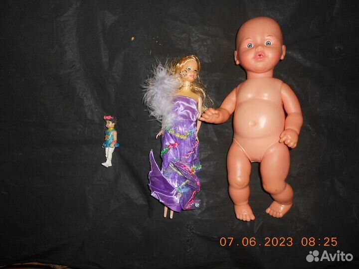 Куклы современные,37 штук