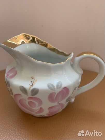 Молочник от сервиза Вербилки Роза