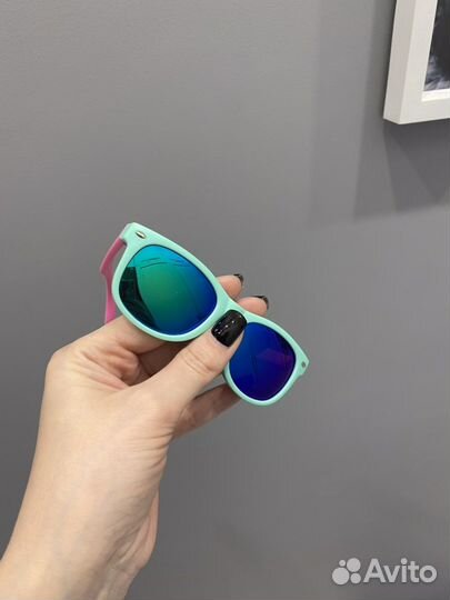 Детские солнечные очки