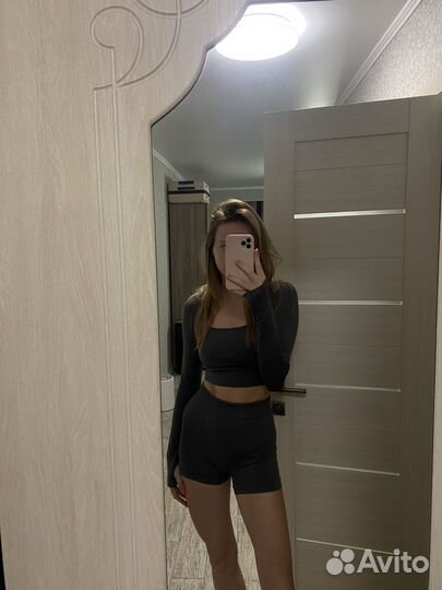 Моделирующая спортивная форма