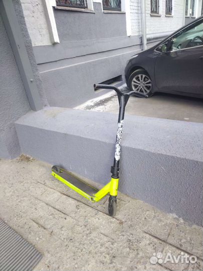 Трюковой самокат oxelo