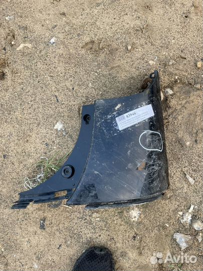 Накладка под фонарем Hyundai Grand Starex / H1