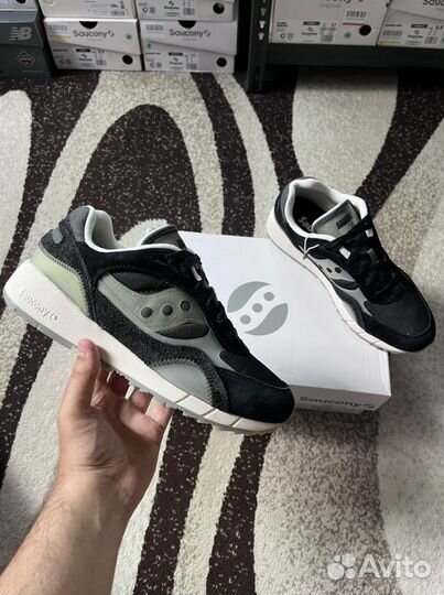 Кроссовки Saucony Shadow 6000 Transparent Black