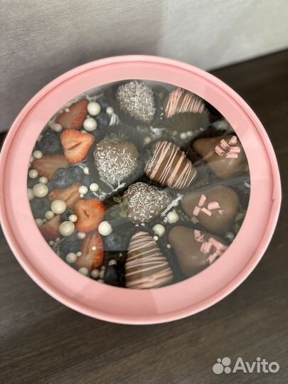 Клубника в шоколаде/десерты в шоколаде/наборы