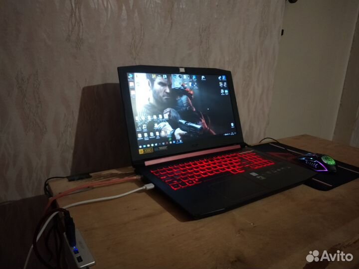 Acer nitro 5 AN 515-52-747 B