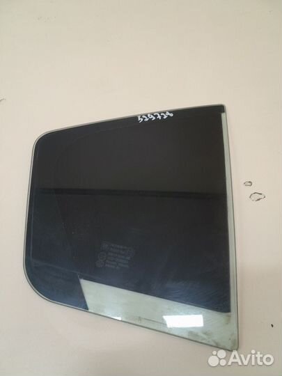 Стекло двери задней правой форточка Chevrolet Cruz