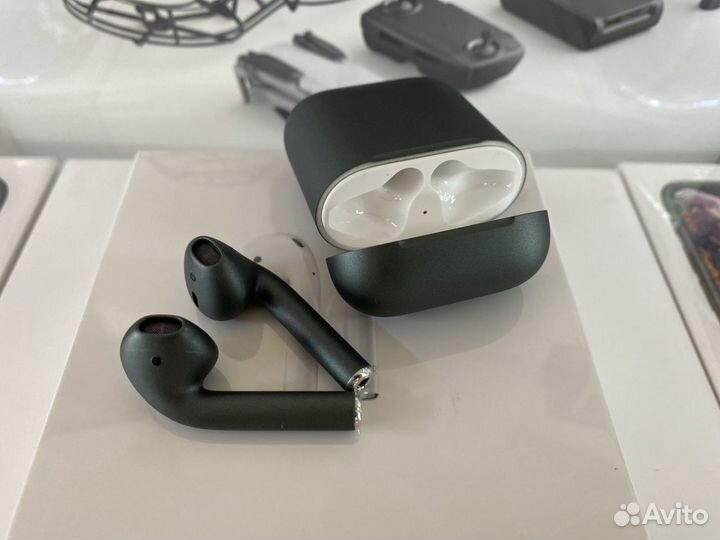 AirPods Series 2 Green