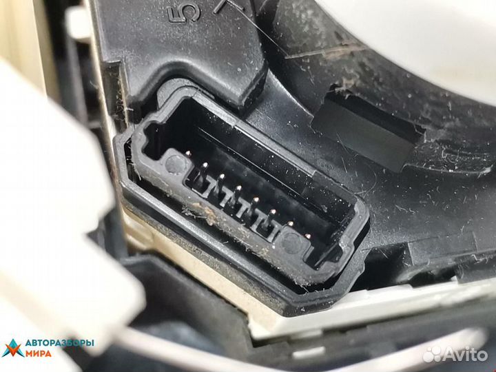 Блок управления печки / климат-контроля Toyota XP9