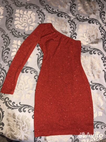 Платье вечернее