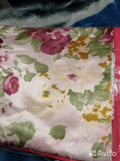 Новый шёлковый комплект постельного белья