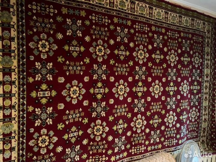 Ковер бу шерстяной