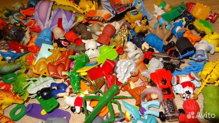 Игрушки Киндер пакетом