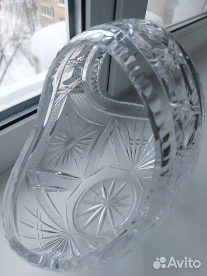 Хрустальная ваза