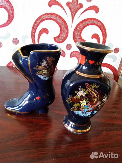 Сувенирные тарелки и вазочки