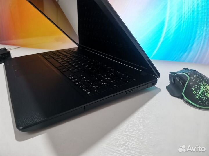 Как новый 8 гиговый игровой Asus с 2-мя картами