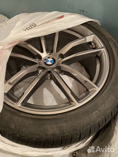 Комплект оригинальных колёс BMW G30