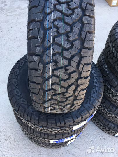 Comforser CF1100 215/65 R16