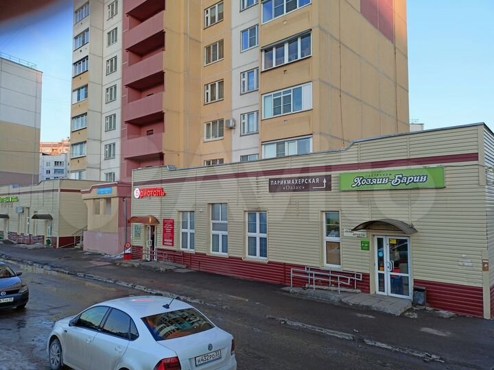 Торговая площадь, 77 м²