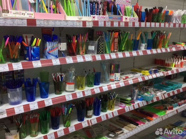 Канцтовары: ручки, карандаши, альбомы, краски