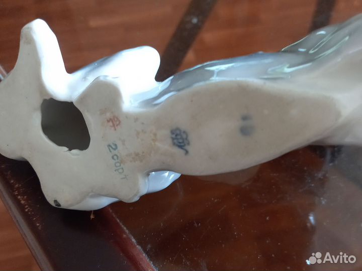 Фарфоровые статуэтки лфз