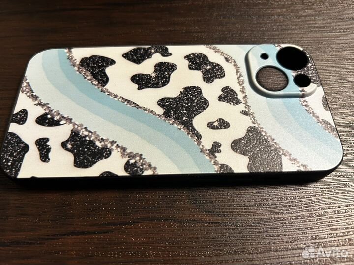 Чехлы на iPhone 14