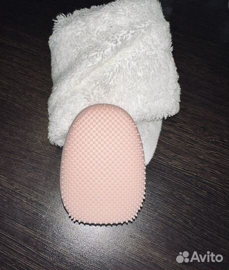 Массажер для лица