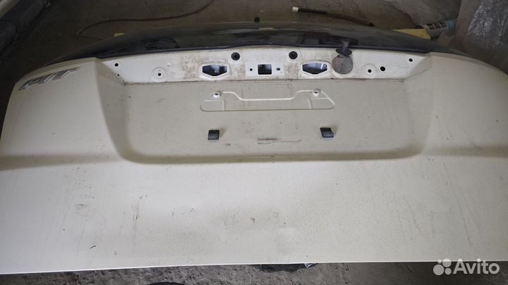 Дверь багажника Honda Fit 2