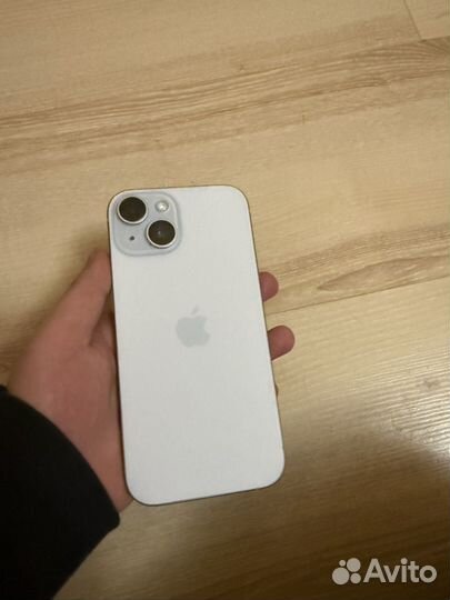 iPhone 15, 128 ГБ