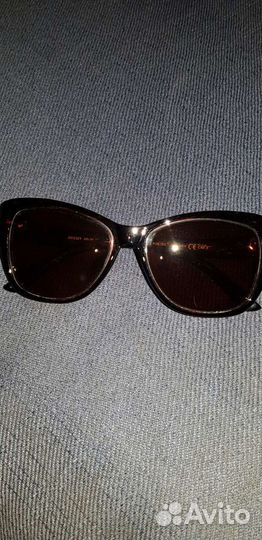 Солнцезащитные очки