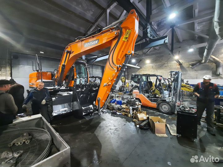 Слесарь по ремонту спец.тех., гидравлист, электрик