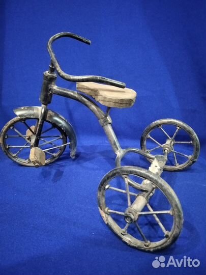 Модель, сувенир. Трехколесный велосипед