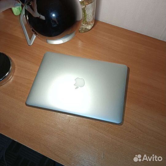 Macbook air 13 mid 2012