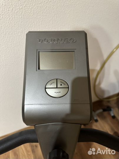 Велотренажер torneo