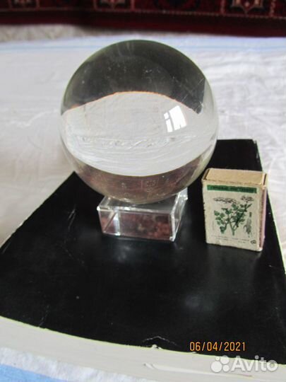 Магические хрустальные шары,пирамида