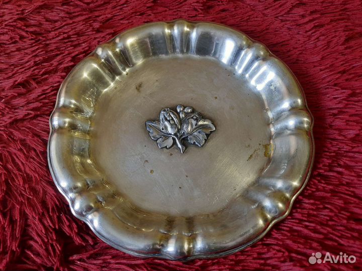 Винтажные европейские подносы