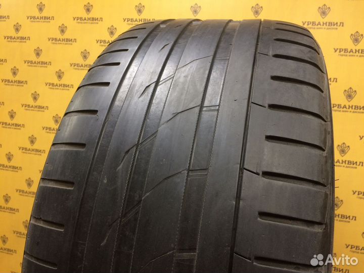 Nokian Tyres Hakka Black SUV 295/40 R21 111Y