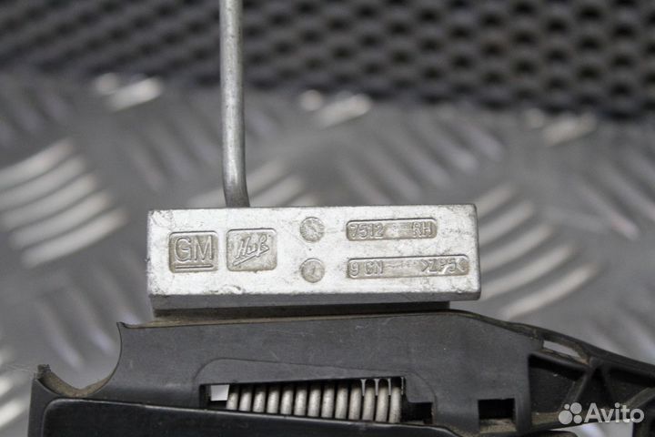 Ручка двери наружная Chevrolet Cruze