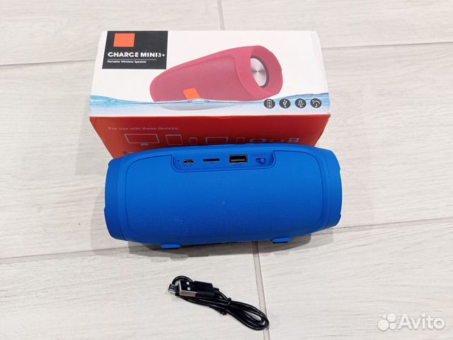 Портативная колонка bluetooth,новая