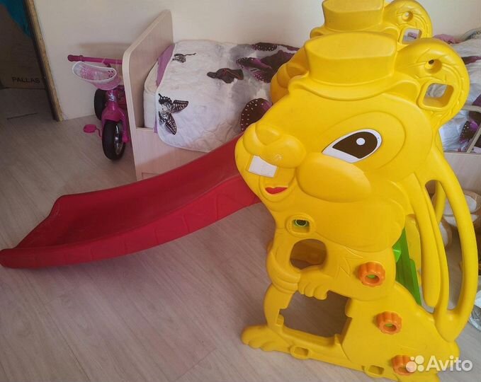 Детская горка пластиковая