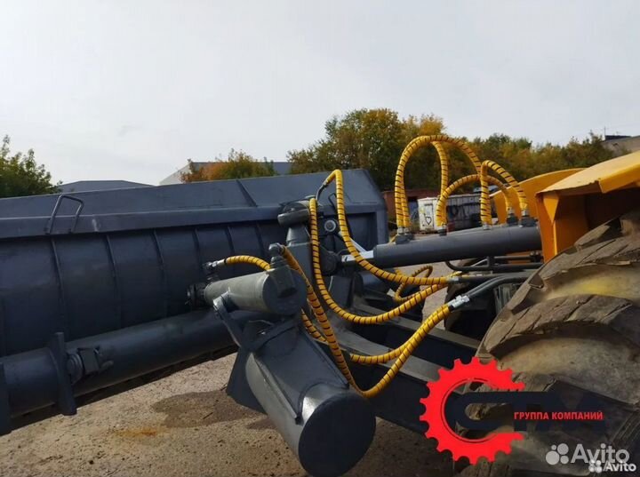 Трактор Кировец К-700, 2001