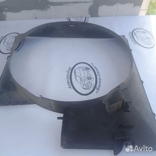 Диффузор вентилятора двигателя Bmw x5 e53