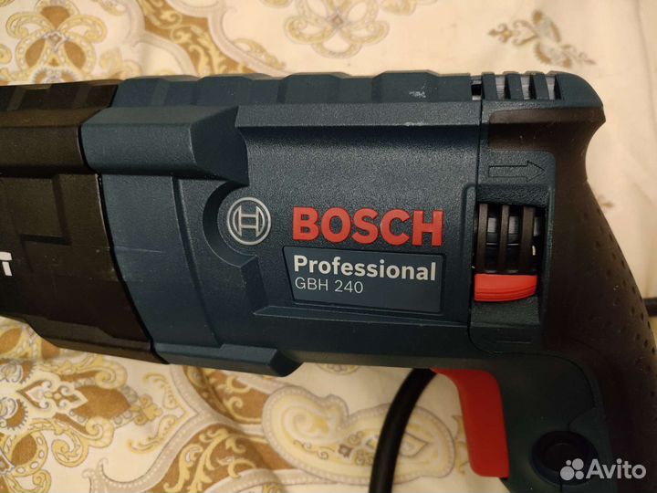 Перфоратор bosch новый
