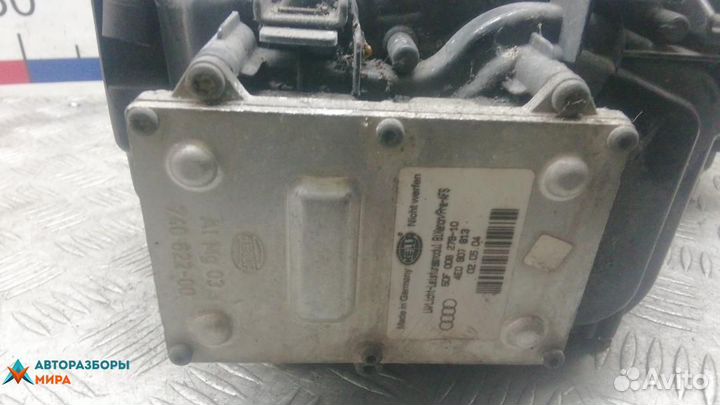 Фара левая Audi A8 D3/4E 2005