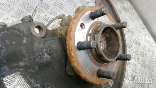 Ступица передняя левая land rover range rover spor